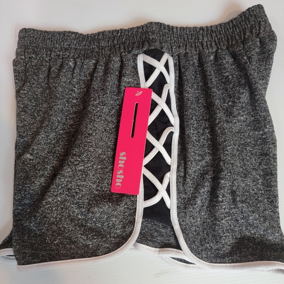 Shosho Shorts Womens Medium Black Gray Pull On Elastic Waist Stretch Active. mb - Picture 8 of 8